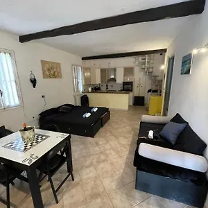 https://vernazza-stazione-5-vernazza.hotelitalianriviera.com